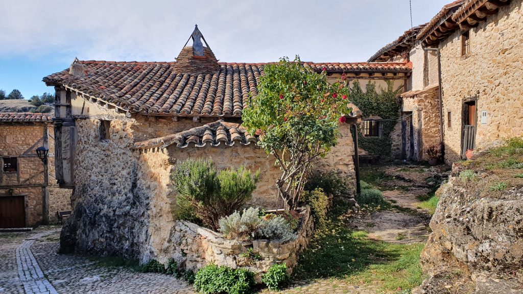 Calatañazor, qué ver en el pueblo más bonito de Soria. - 2